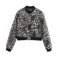 Schwarz mit Leopardenmuster