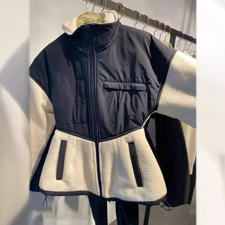 Damen modische Übergangsjacke mit hochgeschlossenem Kragen und praktischen Taschen Shop Nory