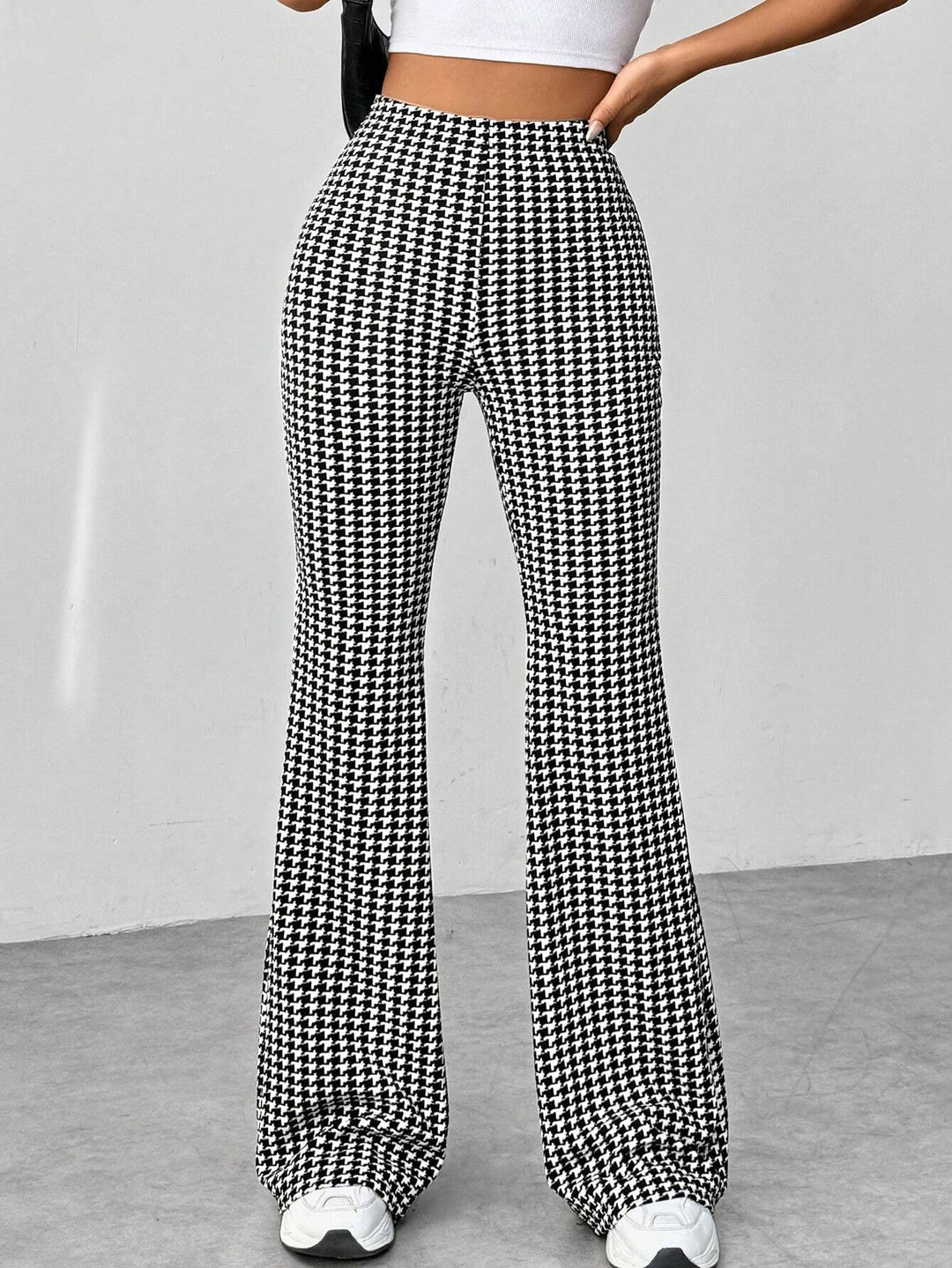 Damen Hochgeschnittene Schlaghose aus Stretch-Feinstrick Shop Nory