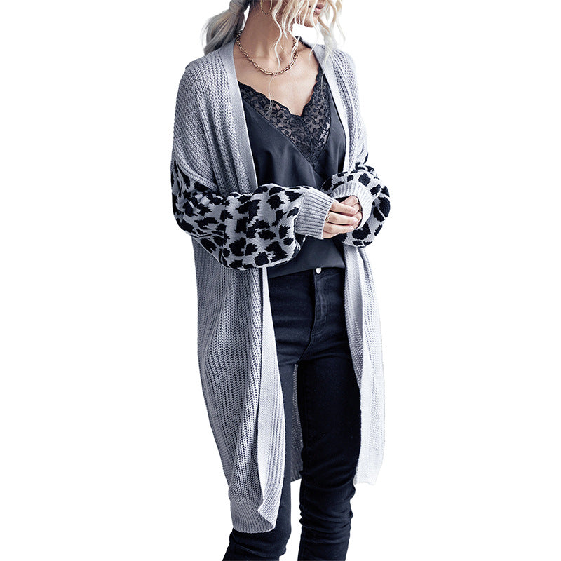 Damen Langer Offener Strickcardigan mit Leopardenmusterärmeln und geripptem Saum Shop Nory