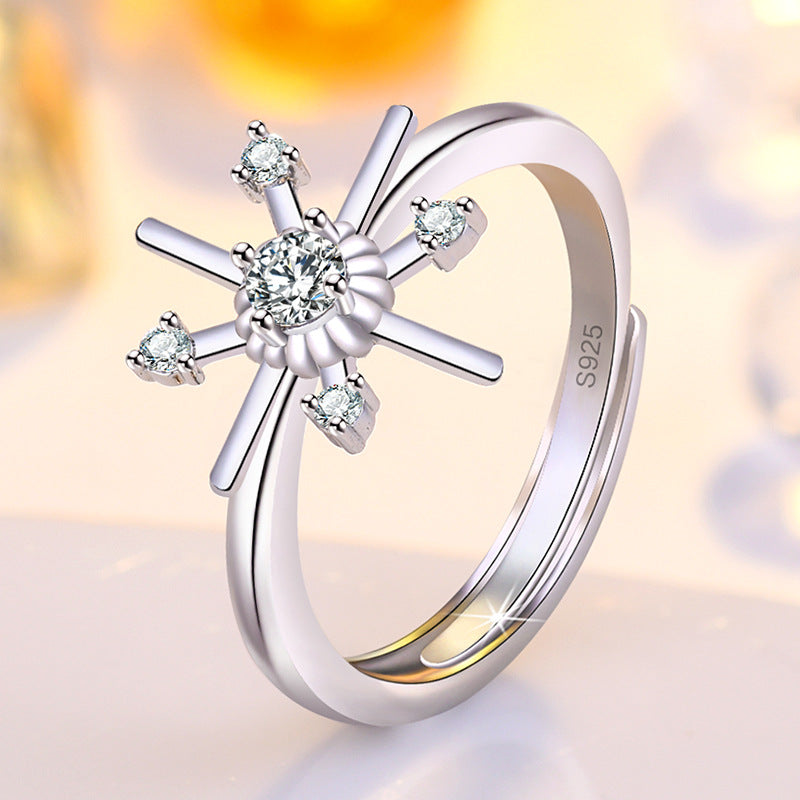 Damen Funkelnder Ring mit einzigartigem Floral-Design Shop Nory