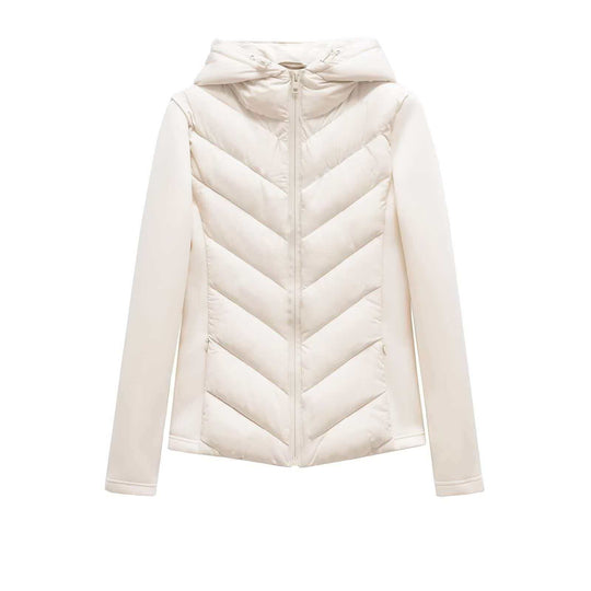 Damen nan gesteppte Kapuzenjacke mit Chevron‑Stepp, Einsätzen aus Softshell und verdecktem Reißverschluss