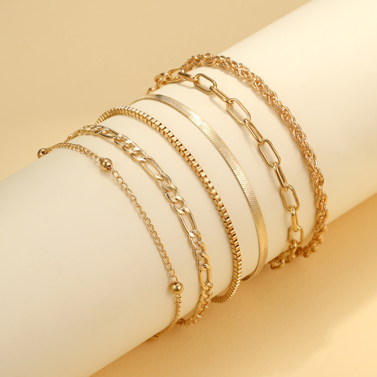 Damen Fußkettchen-Set mit eleganten goldenen Glieder-Designs Shop Nory