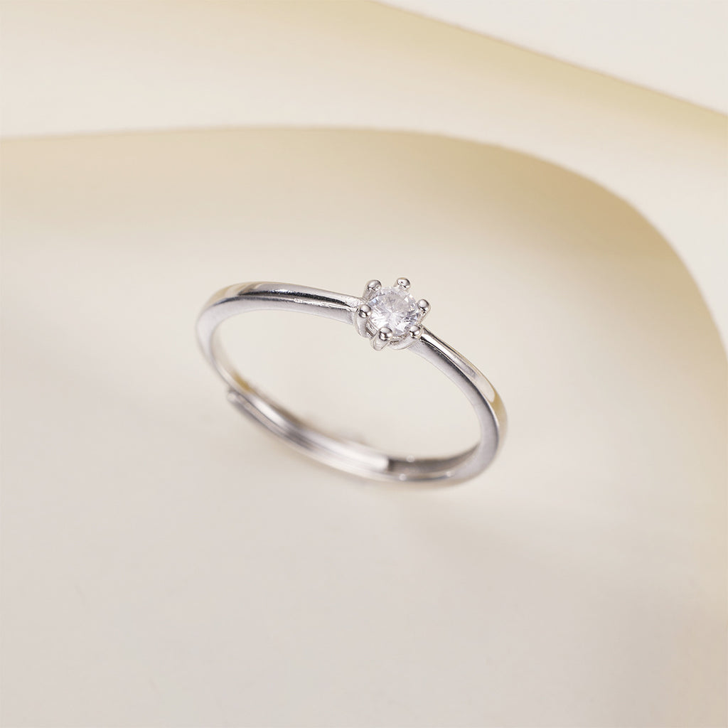 Damen zierlicher Ring mit funkelndem Zirkonia Shop Nory