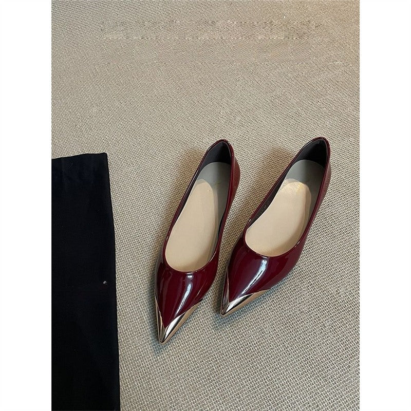 Damen Spitz zulaufende Pumps mit Leo-Veloursoptik und metallischer Kappenspitze Shop Nory