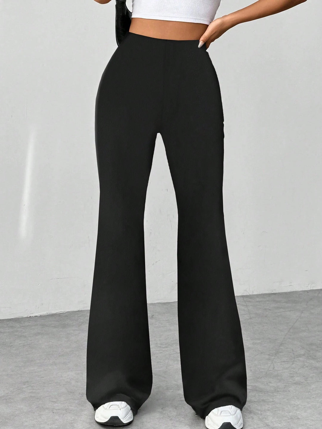 Damen Hochgeschnittene Schlaghose aus Stretch-Feinstrick Shop Nory
