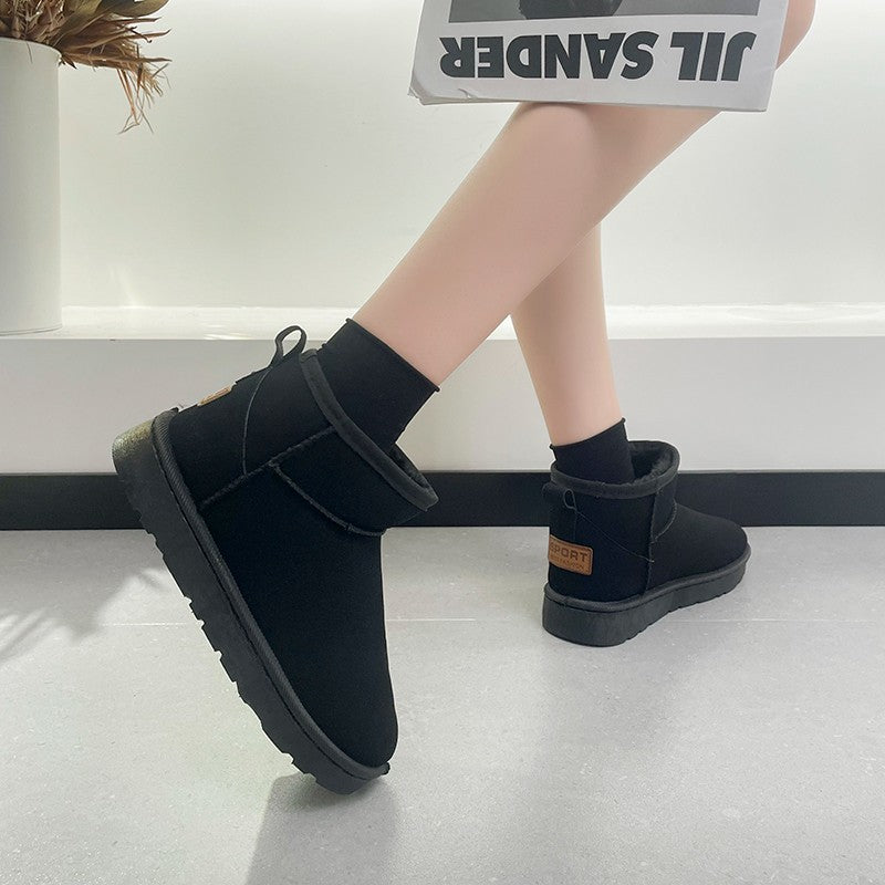 Damen Gefütterte Kurz‑Boots mit Teddyfutter, Slip‑On‑Design und profilierter Gummisohle Shop Nory