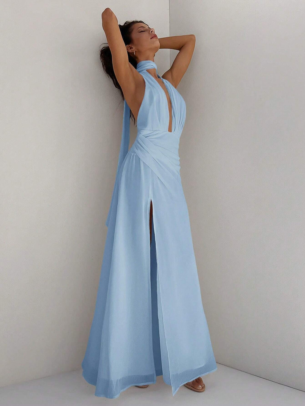 Damen Maxi-Kleid mit tiefem V-Ausschnitt und Wickeldesign Shopnory