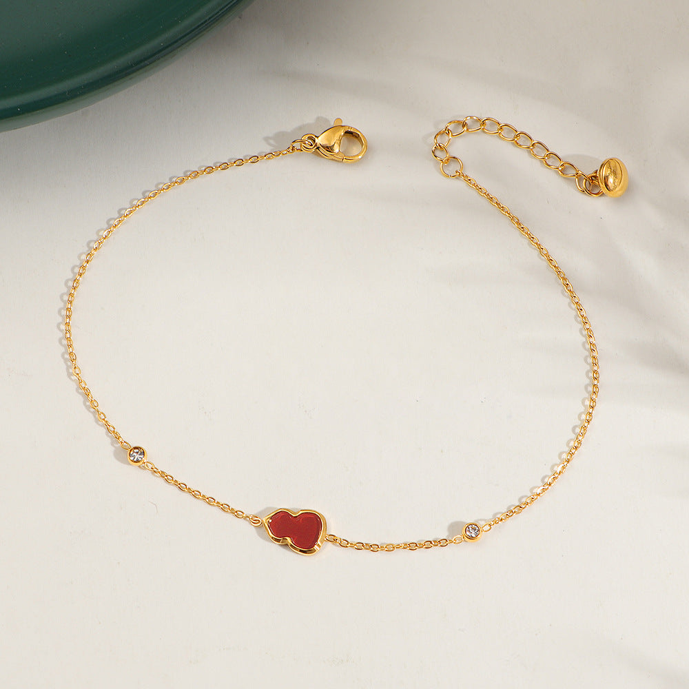 Damen zarte Fußkette mit rotem Herzen und funkelnden Kristallakzenten Shop Nory