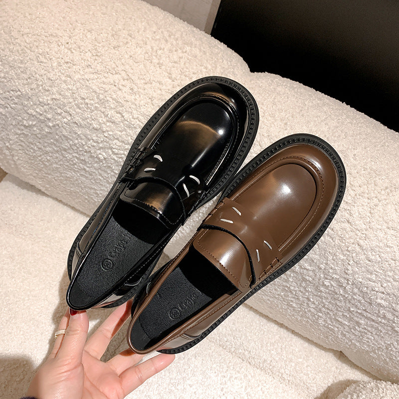 Damen Glänzende Penny‑Loafer im Retro‑Chunky‑Look mit sculpted Plateau‑Sohle Shop Nory