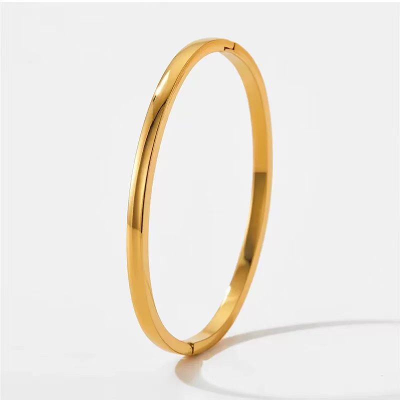 Frauen Sleek Gold Armreife Shop Nory