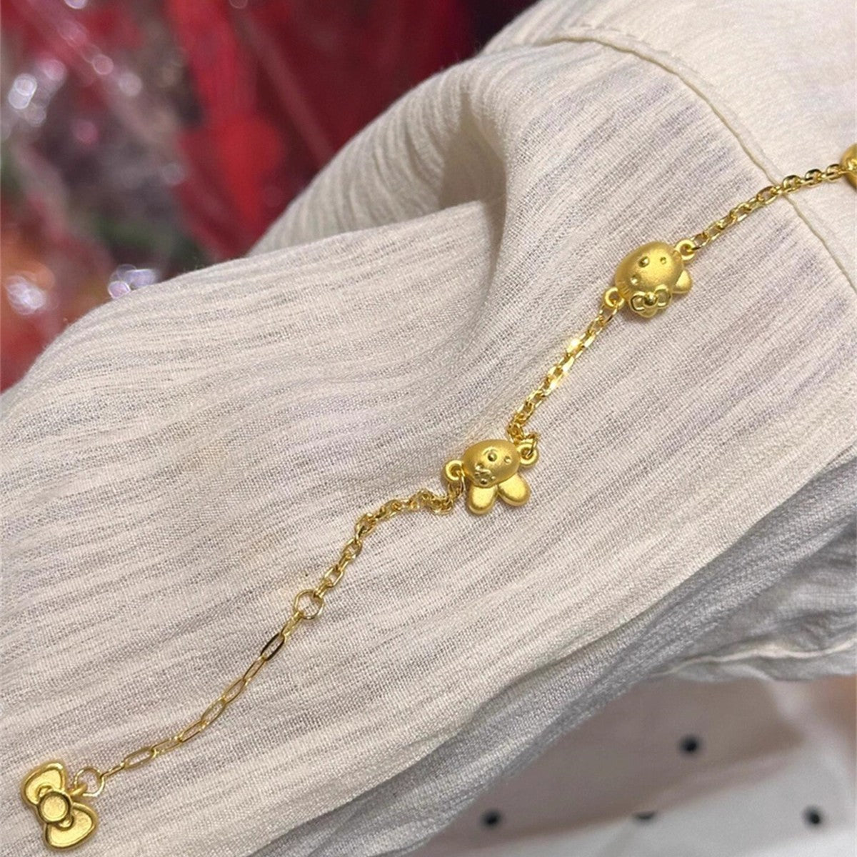 Damenarmband mit stilvollem Tiermotiv und eleganter Kette Shop Nory