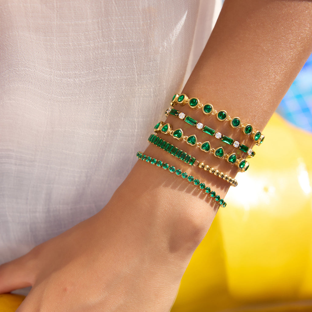 Damen Armband mit funkelnden Zirkonia und grünem Kristall-Design Shop Nory