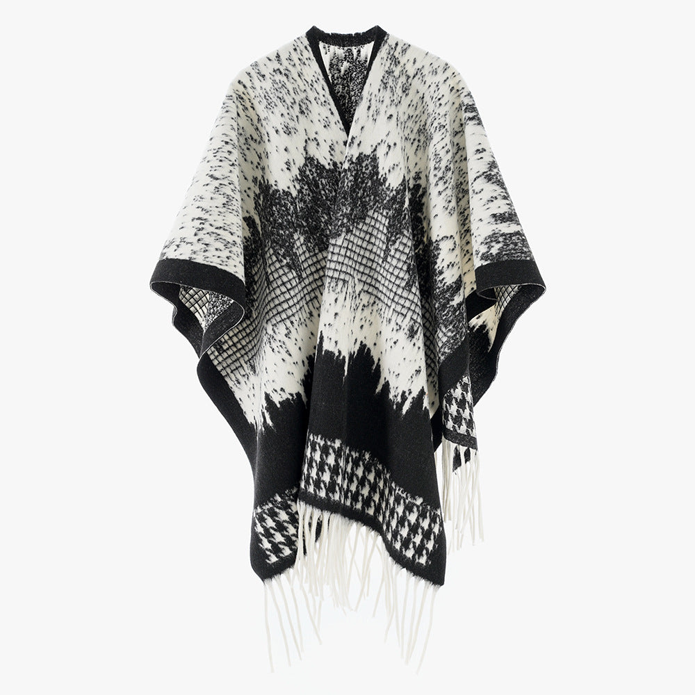 Damen Monochromer Jacquard-Capeponcho aus Wollmix mit Fransen und Oversize-Fall Shop Nory