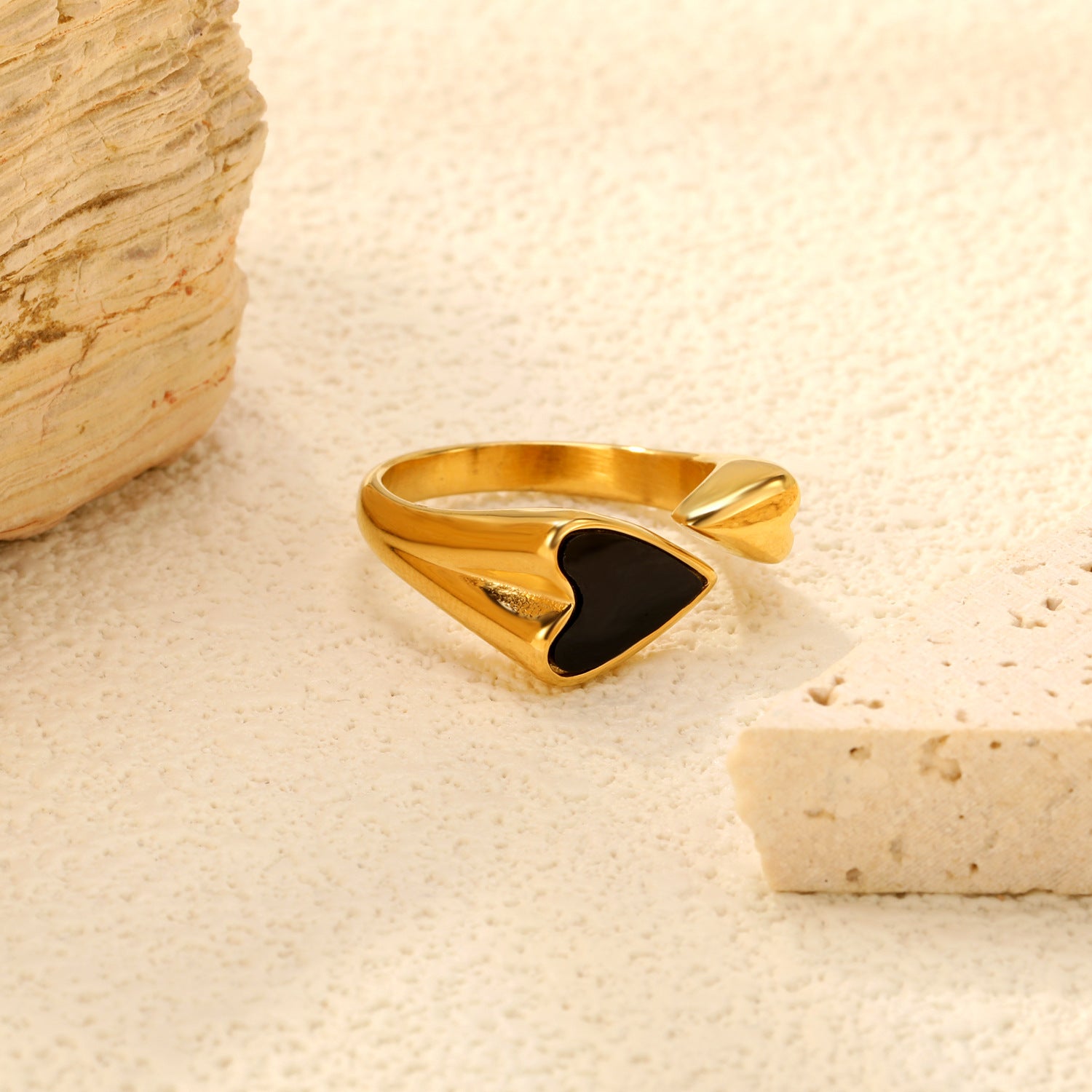 Damen Ring mit herzförmigem Design und eleganter Muschelinlay Shop Nory
