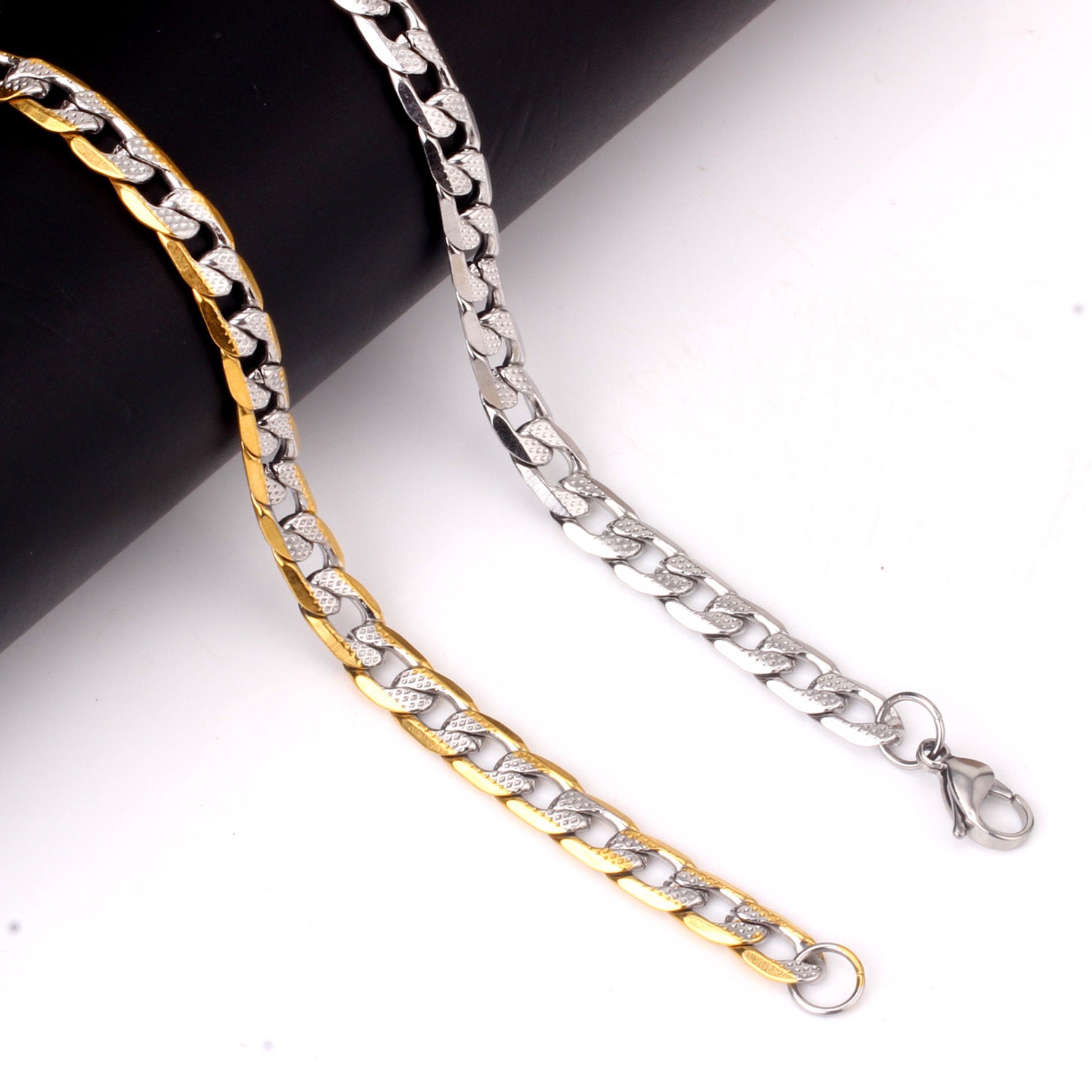 Damen Edelstahl Armband mit goldplattierten Akzenten Shop Nory