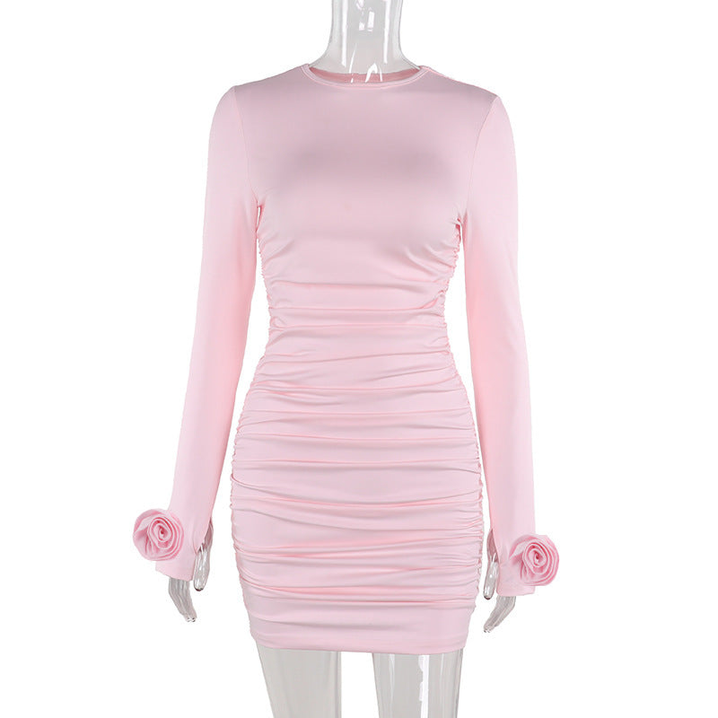 Damen Enganliegendes gerafftes Minikleid mit langen Ärmeln und Rosenapplikation Shop Nory