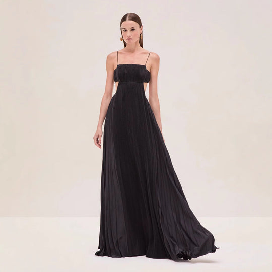 Damen Maxi-Kleid mit eleganter Plisseedetails und schmalen Spaghettiträgern