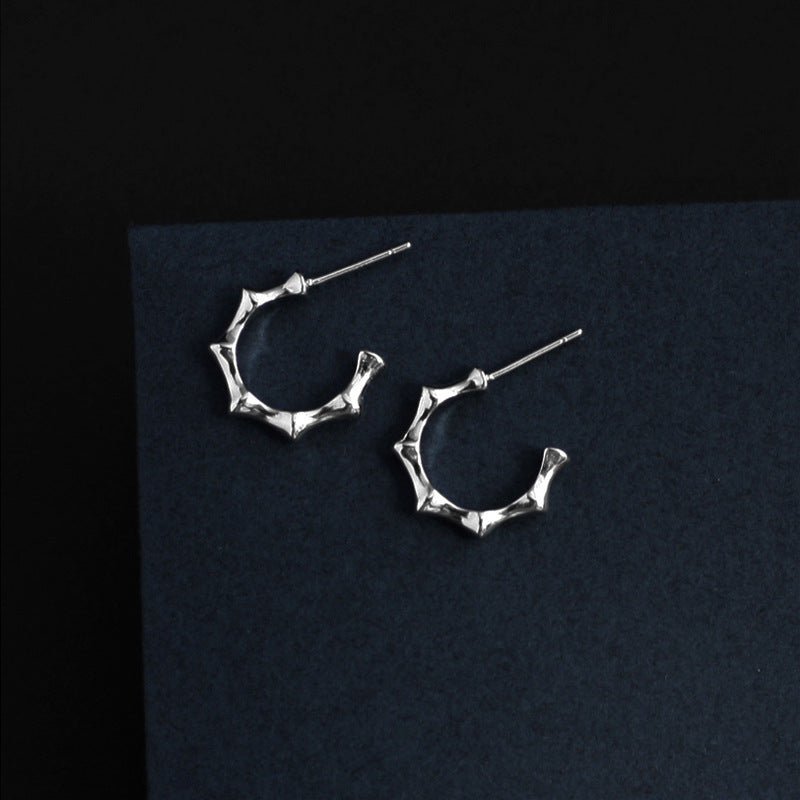 Damen Ohrhänger im modernen, skulpturalen Design Shop Nory