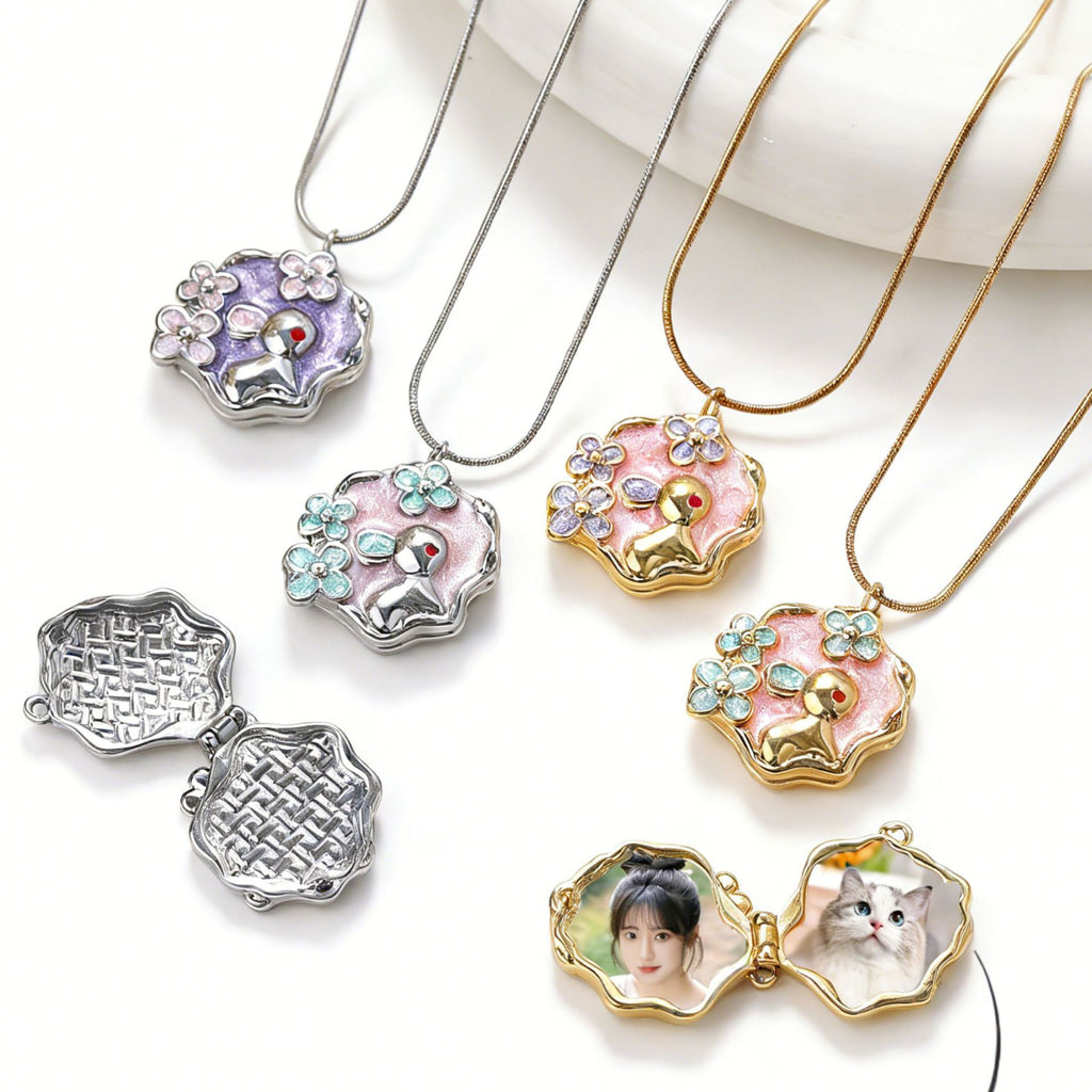 Damen filigraner Anhänger mit Kinder-Motiv und Blumendekor Shop Nory