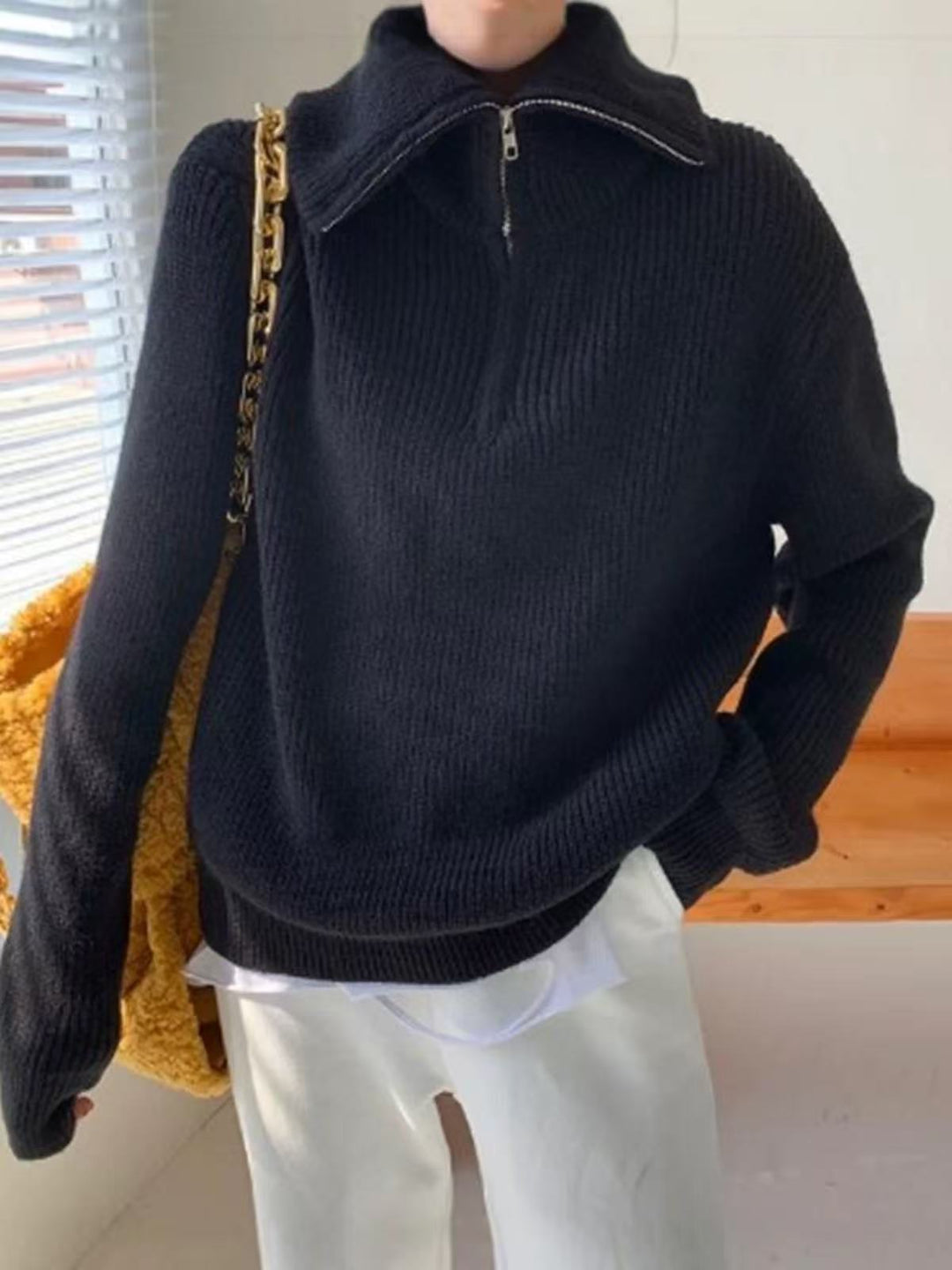 Damen Leichter Strickpullover mit hohem Kragen und Reißverschluss