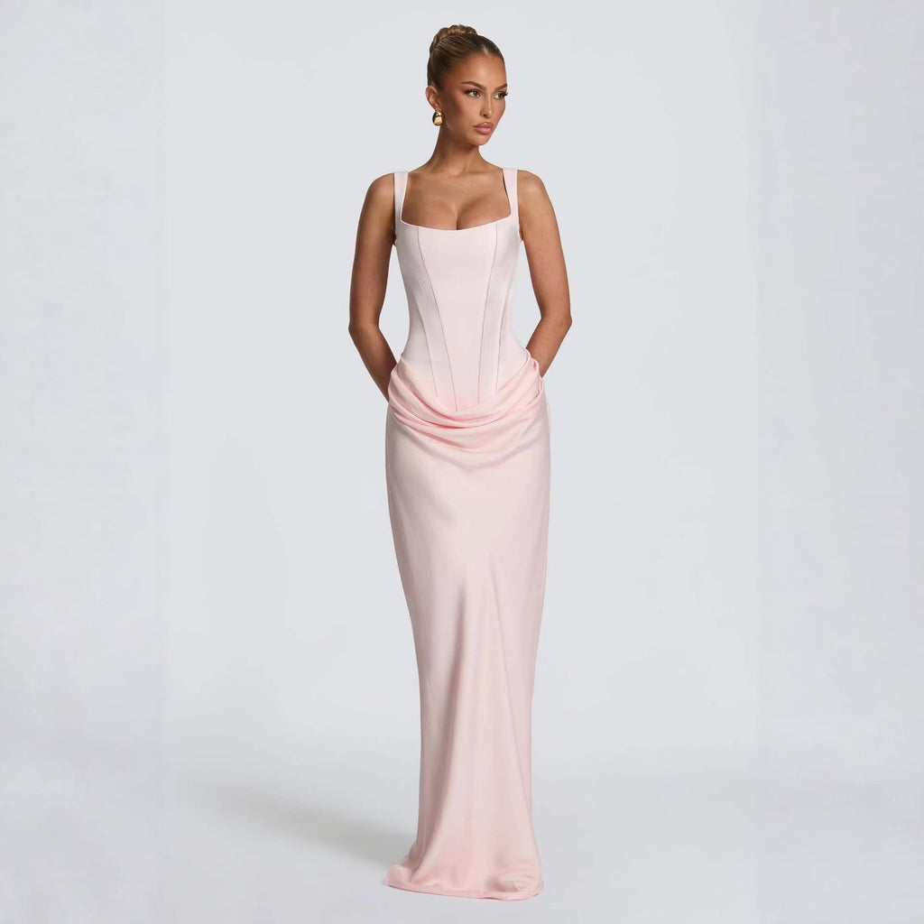 Damen Elegantes Maxikleid mit figurformendem Schnitt und zarten Drapierungen