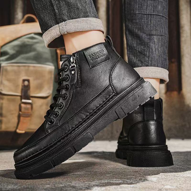 Herren Chunky-Boots mit Reißverschluss, gepolstertem Schaft und profilierter Sohle Shop Nory