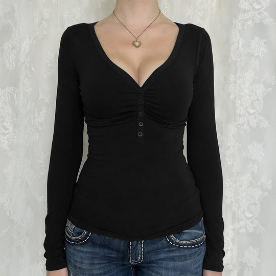 Damen nan tailliertes Langarmshirt mit geraffter Knopfleiste und tiefem V-Ausschnitt Shop Nory