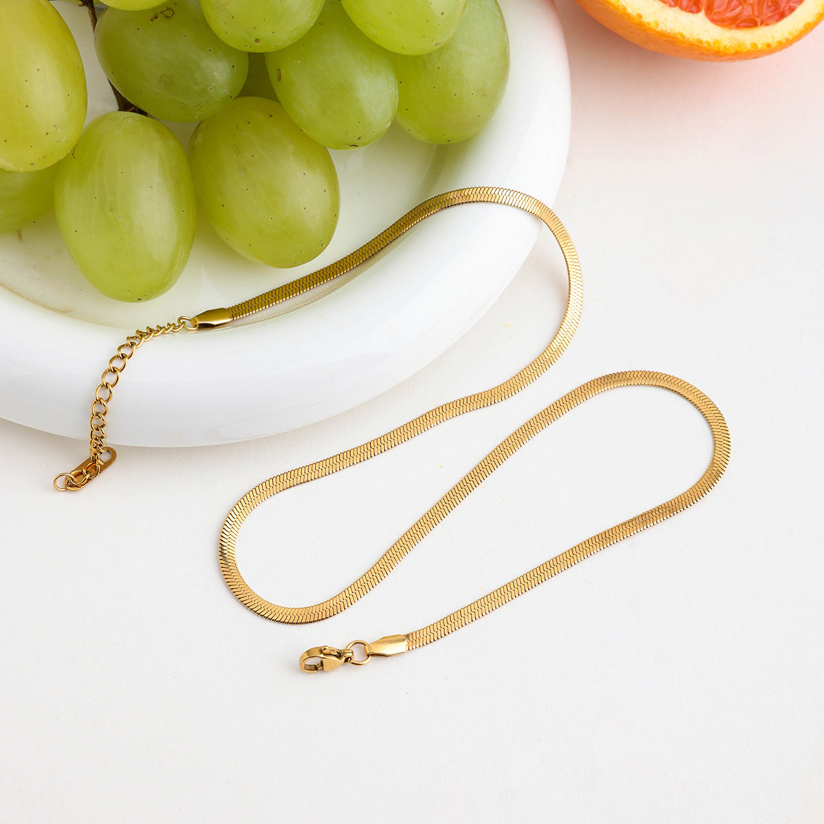 Damen Halskette mit hochwertigem, hypoallergenem Edelstahl und modernem Design Shop Nory