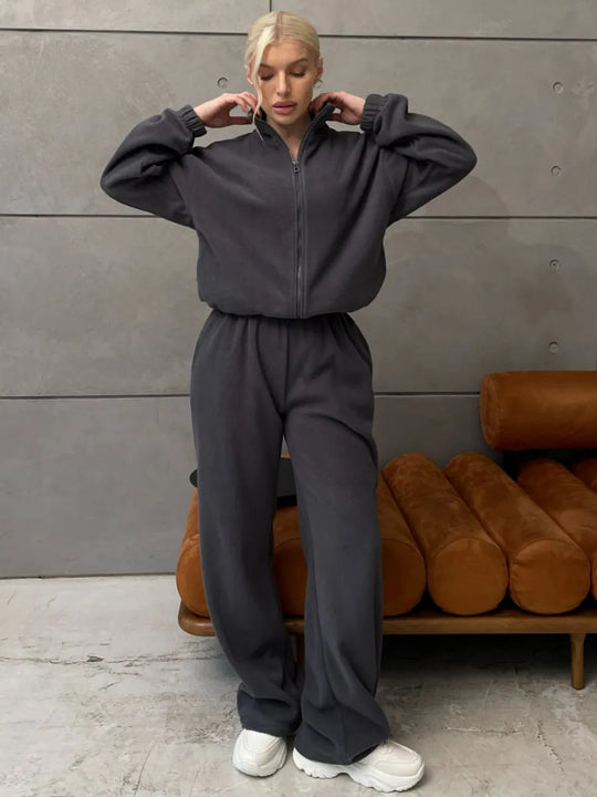Damen Komfortables Fleece-Loungewear-Set mit kurzem Zip-Top und weiter High-Waist-Hose Shop Nory