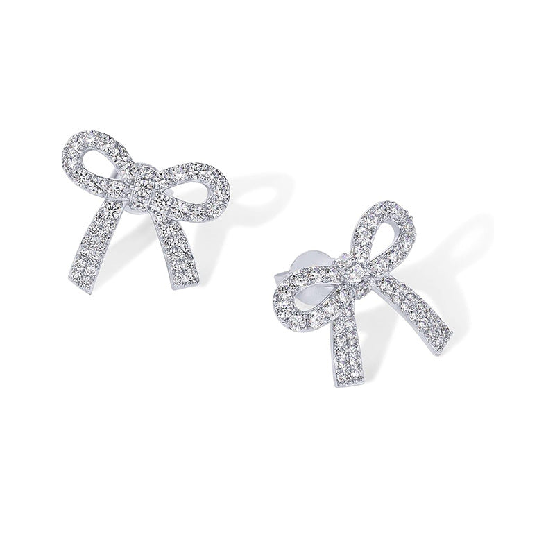 Damen Ohrstecker im eleganten Schleifen-Design mit funkelnden Zirkonia-Details Shop Nory