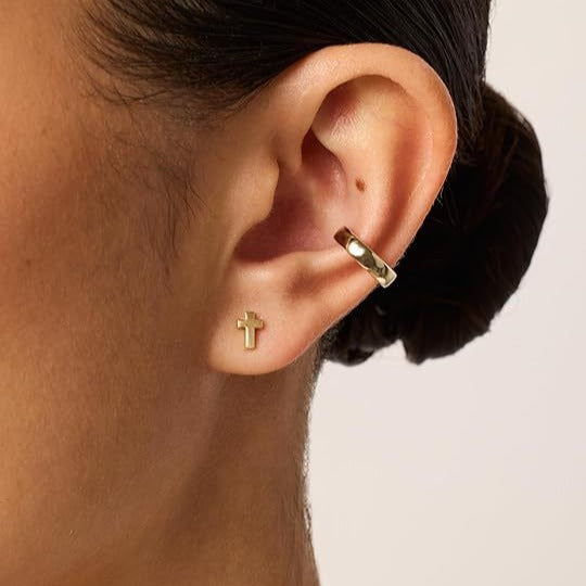 Damen Ohrstecker mit strahlendem Kreuzdesign und funkelnden Zirkonia Shop Nory