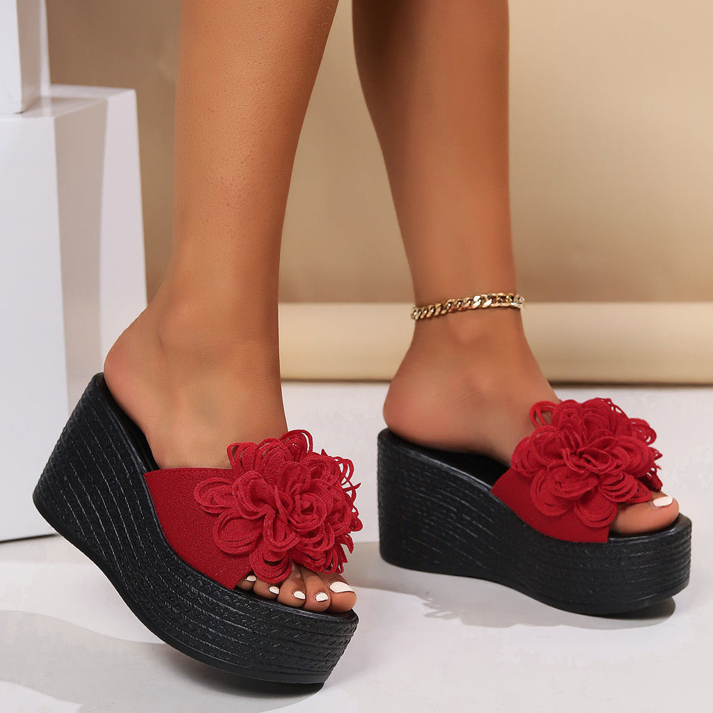 Damen Plattform-Sandalen mit floralen Applikationen und rutschfester Sohle