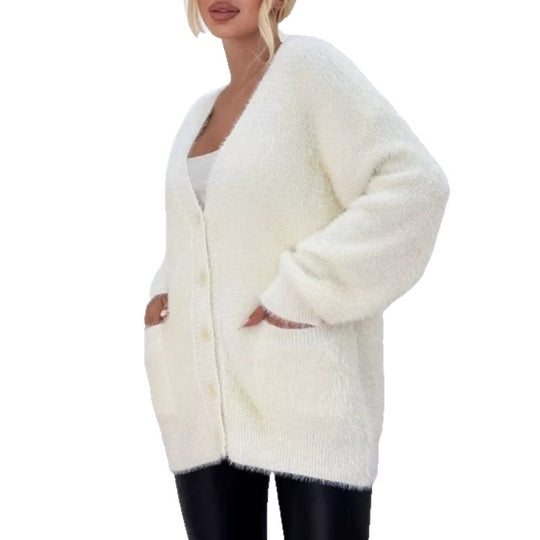 Damen Flauschiger Oversize-Knopfcardigan mit tiefem V‑Ausschnitt und aufgesetzten Taschen Shop Nory