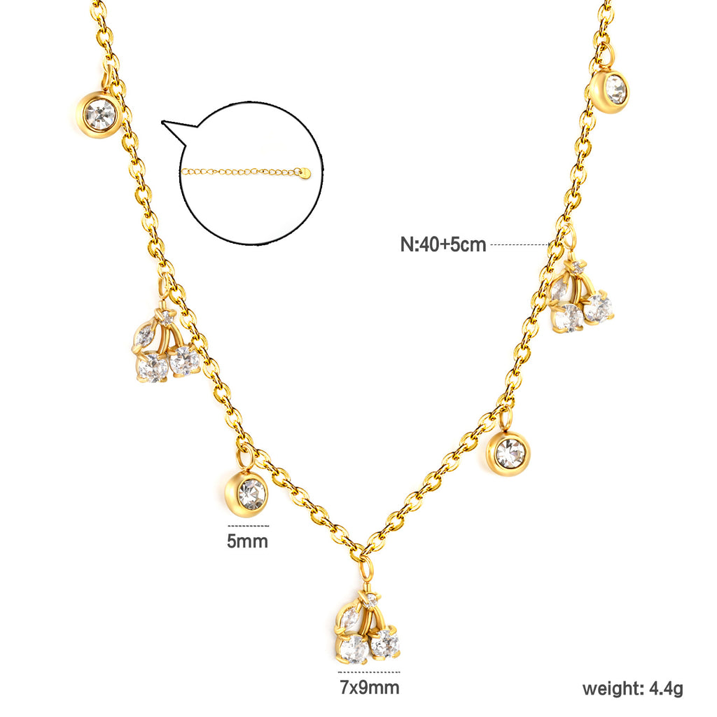 Damen Halskette mit funkelndem Kreuz-Anhänger und eleganten Glasperlen Shop Nory