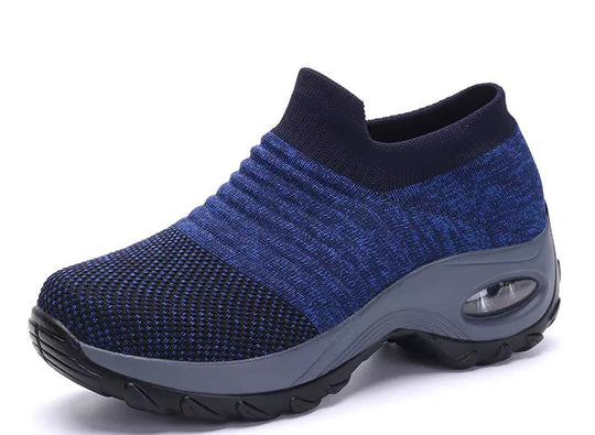 Damen gestrickter Slip-On Sportsneaker mit luftgepolsterter Zwischensohle Shop Nory