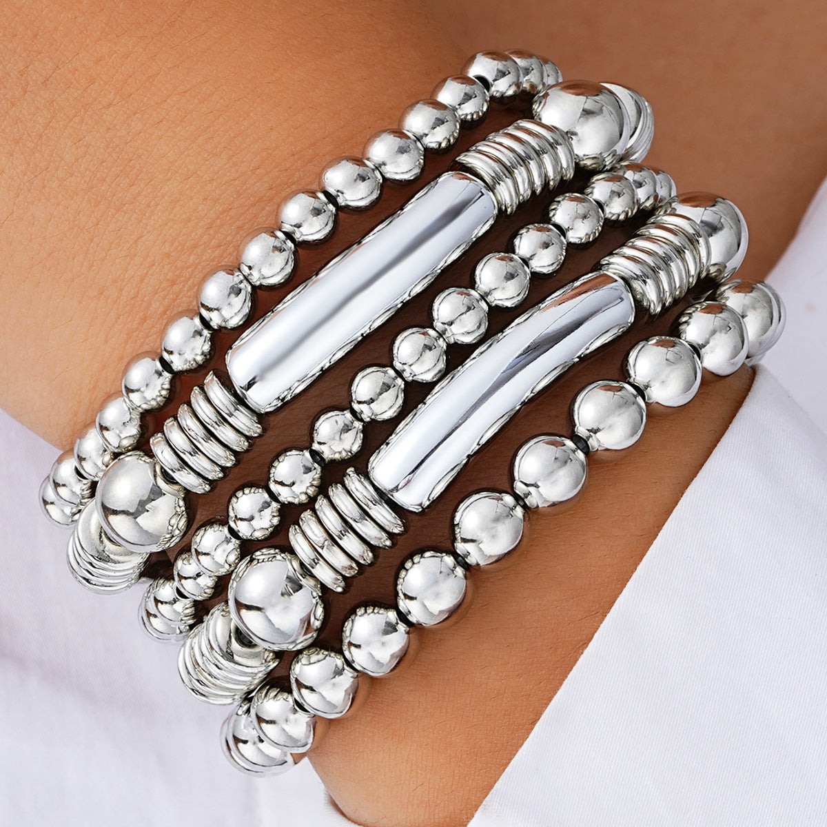 Damen Armband-Set mit stilvollen geometrischen und glänzenden Elementen Shop Nory