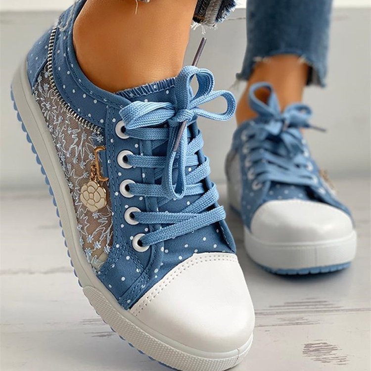 Damen Mesh‑Sneaker mit floraler Stickerei, gepolsterter Plateausohle und Polka‑Dot‑Details Shop Nory