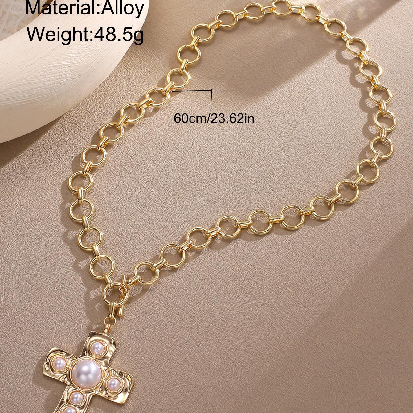 Damen Halskette mit elegantem Kreuzanhänger und Perlendetails Shop Nory