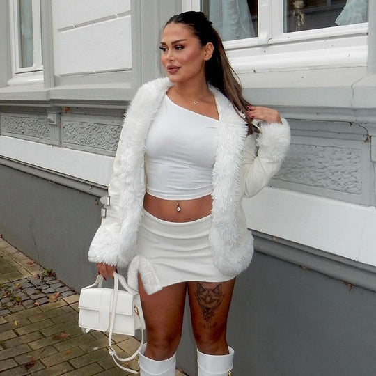 Damen nan kurz geschnittene taillierte Kunstfell-Bolerojacke mit V-Ausschnitt und Zierriemenärmeln Shop Nory