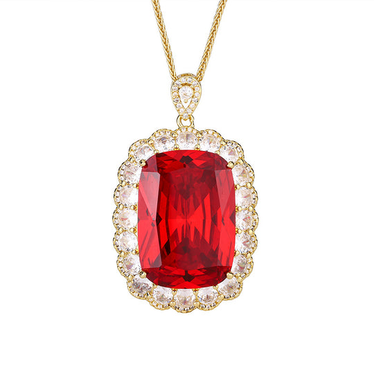 Kissen-Schliff Halo Anhänger Halskette mit Mikro-Pavé Cubic Zirconia und vergoldeter Rope-Kette