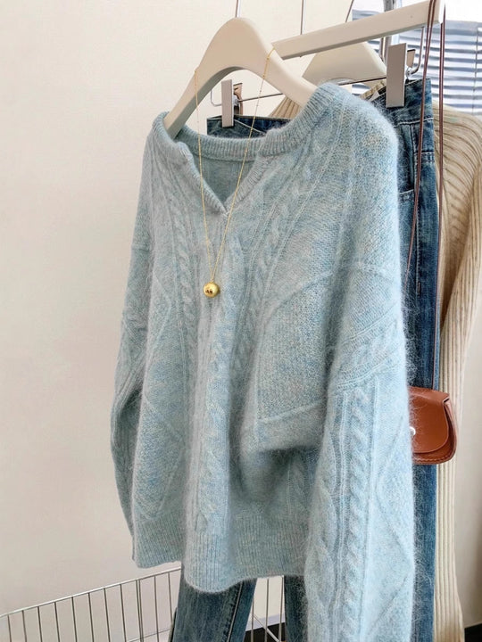 Damen Oversize Mohair-Optik Zopfmusterpullover mit V‑Ausschnitt und überschnittener Schulter Shop Nory
