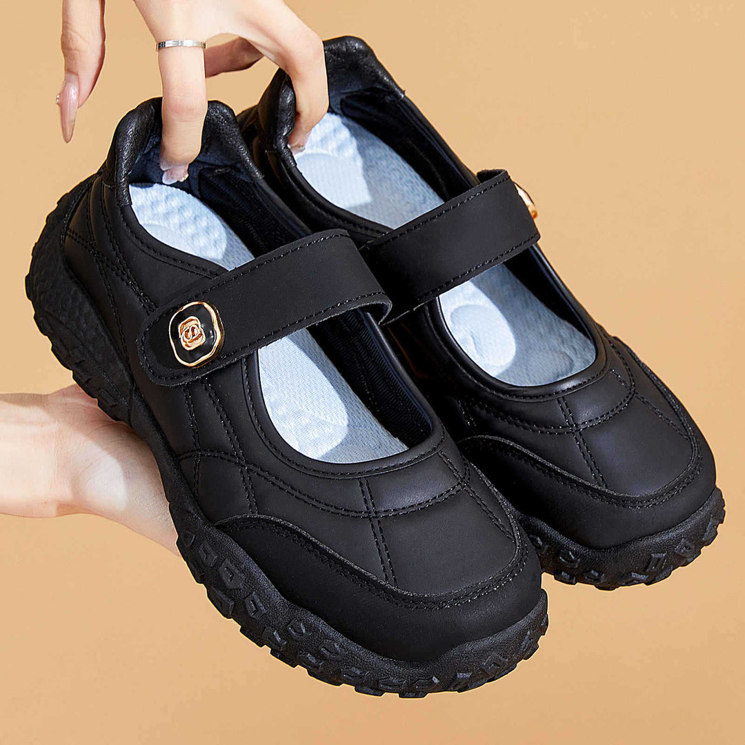 Damen nan sportive Mary-Jane Freizeitschuh mit verstellbarem Klettverschluss, gepolstertem Knöchelkragen und profiliertem Outdoor-Laufsohlen-System Shop Nory