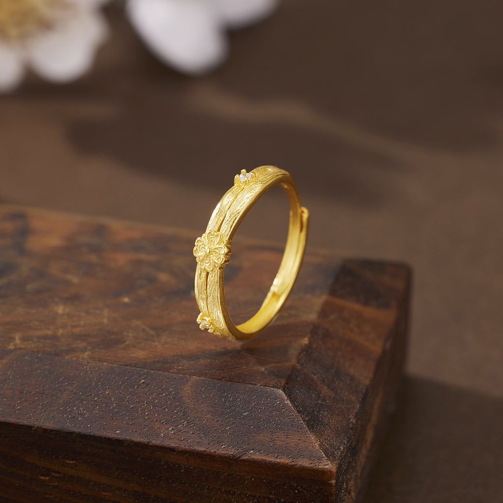 Damen geschmackvoller Ring mit floralem Design und funkelnden Akzenten Shop Nory