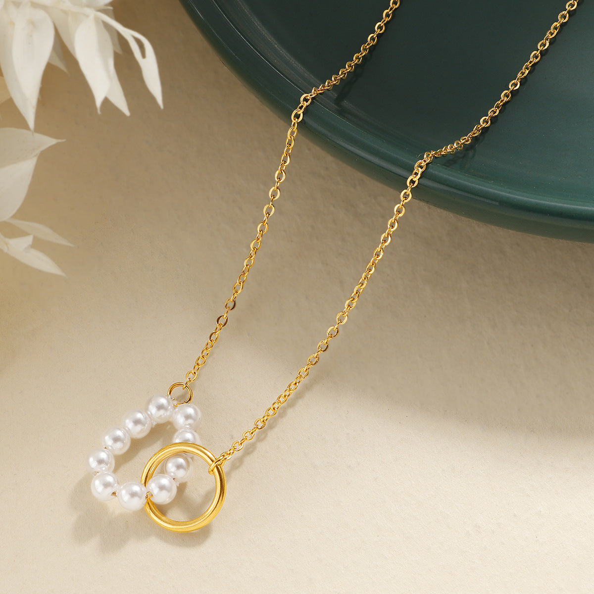 Damen elegante Halskette mit schimmerndem Perlen-Design Shop Nory