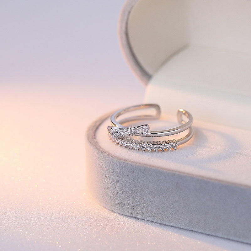 Damen zierlicher Doppelschicht-Ring mit funkelnden Zirkonia Shop Nory