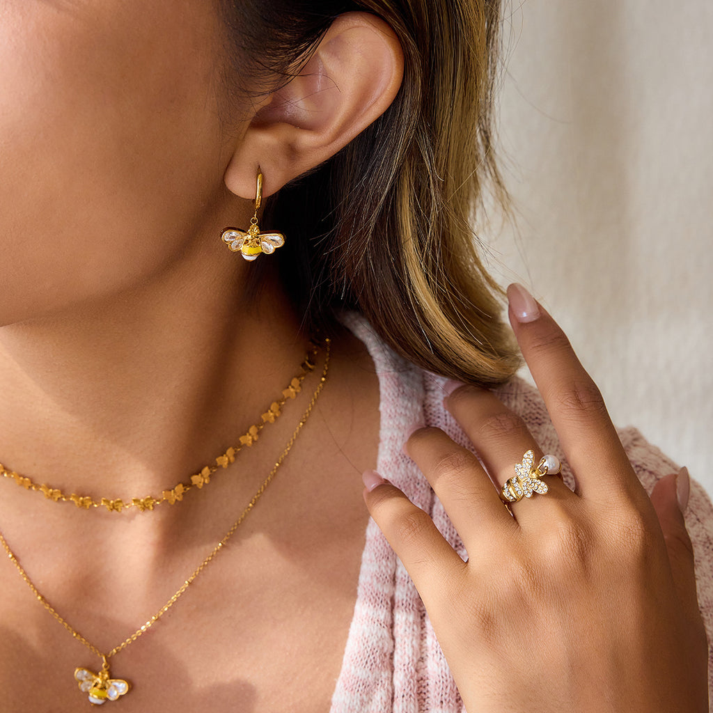 Damen Halskette mit Bienendesign und funkelnden Steinen Shop Nory