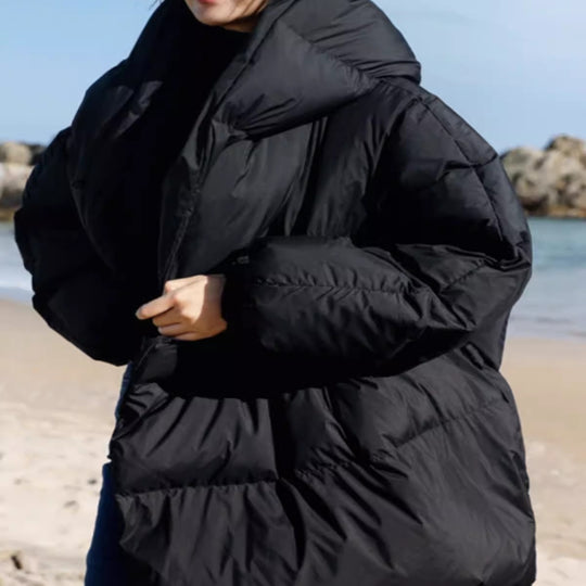 Damen Oversized Stepp-Winterjacke mit XXL-Kapuze und Kordeltaillenband Shop Nory