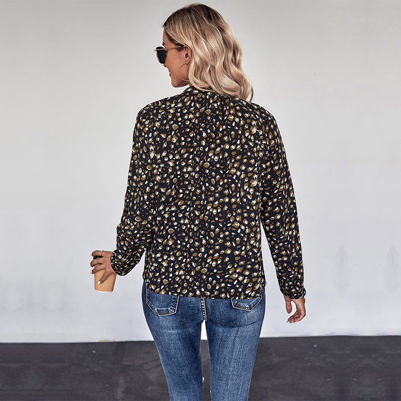 Damen Leichte Viskose-Bluse mit Rundhalsausschnitt, langen Ärmeln und abstraktem Print Shop Nory