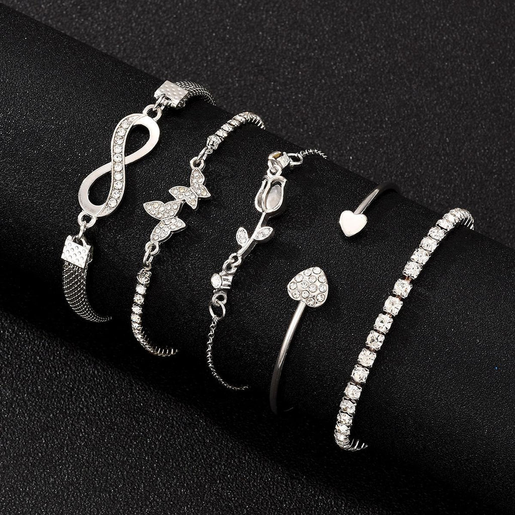Damen Armreif-Set mit funkelnden Details und verschiedenen Designs Shop Nory